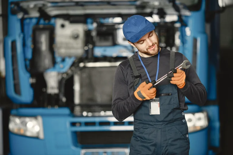 Mobile mechanic providing utility truck inspection services